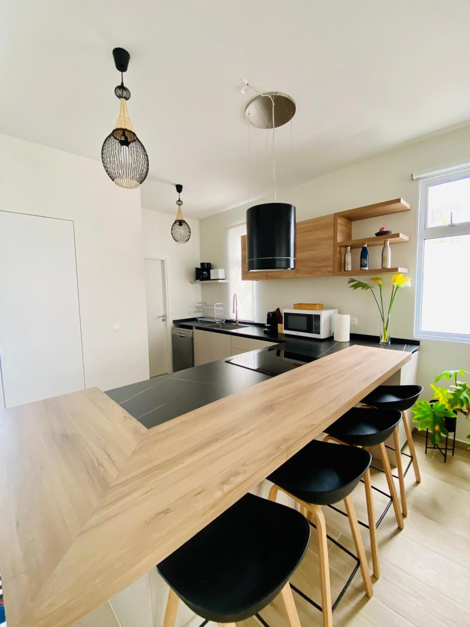 Villa Te Ura Beach Paea Екстериор снимка